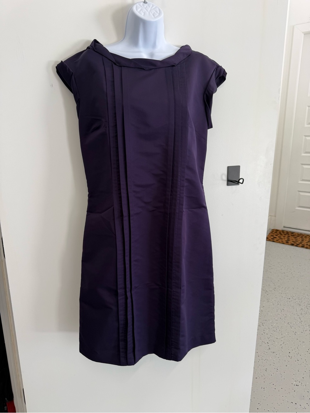 St. John Purple Pleated Cap-Sleeve knee length Dress